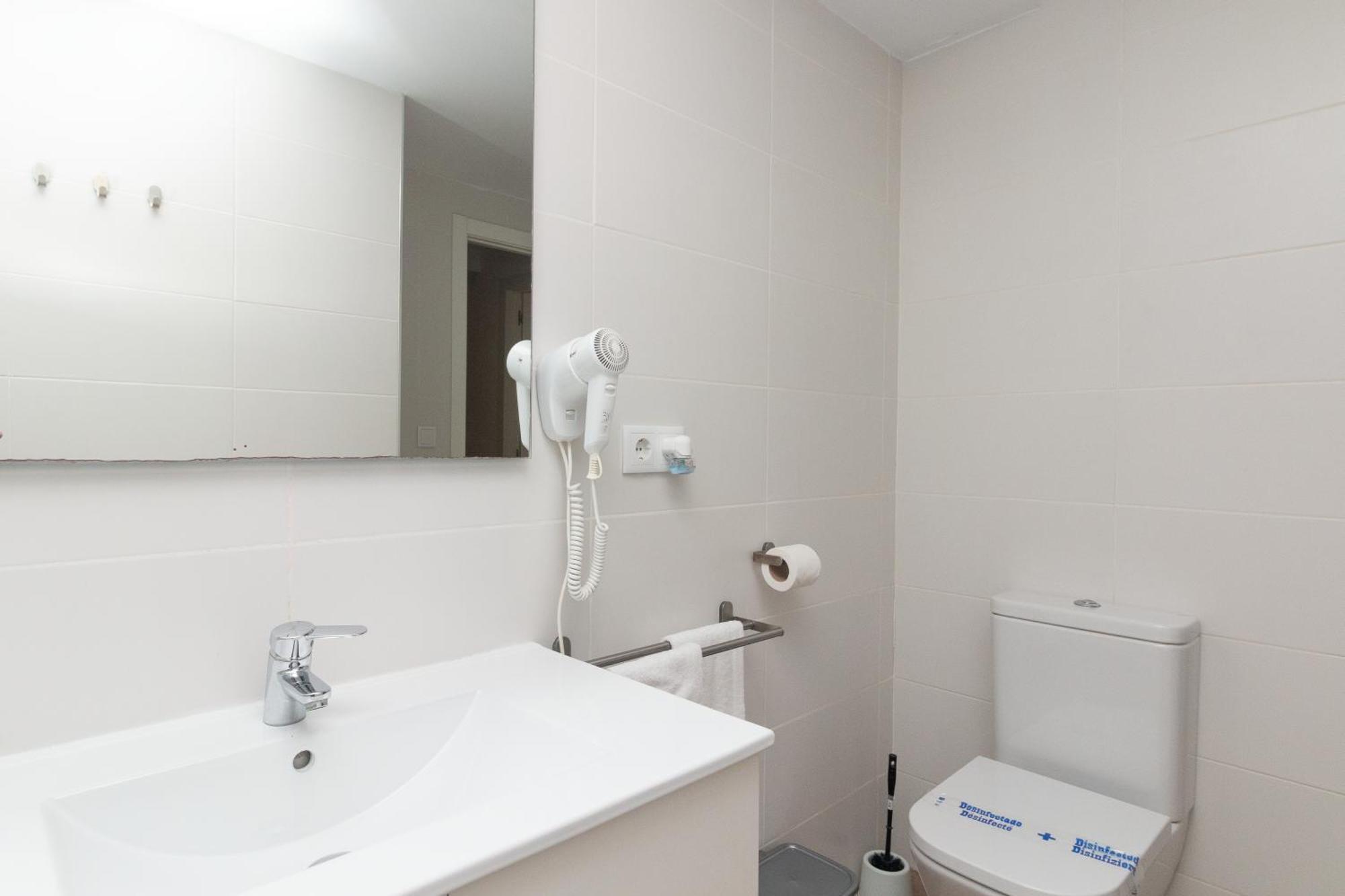 Bet Apartments - Abastos Валенсія Номер фото