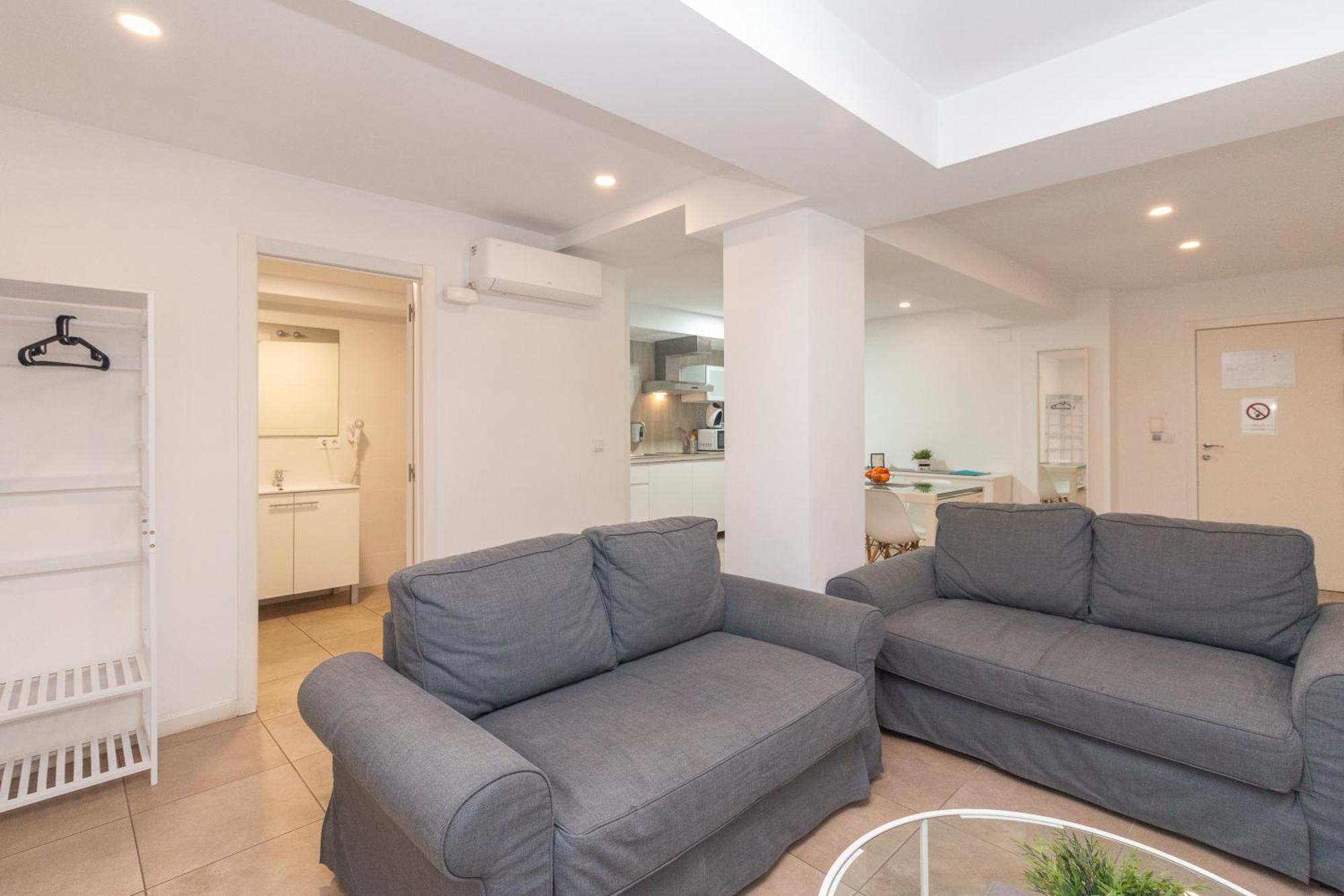 Bet Apartments - Abastos Валенсія Екстер'єр фото