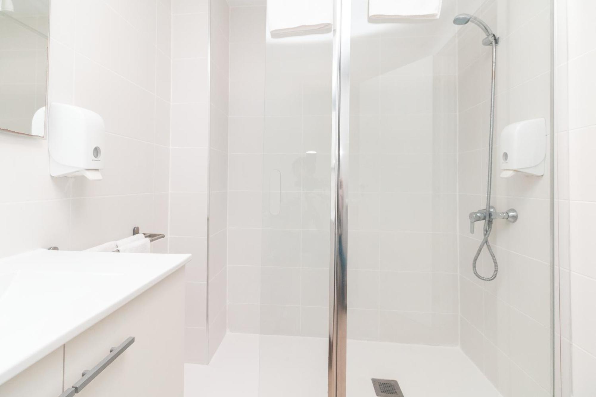 Bet Apartments - Abastos Валенсія Номер фото