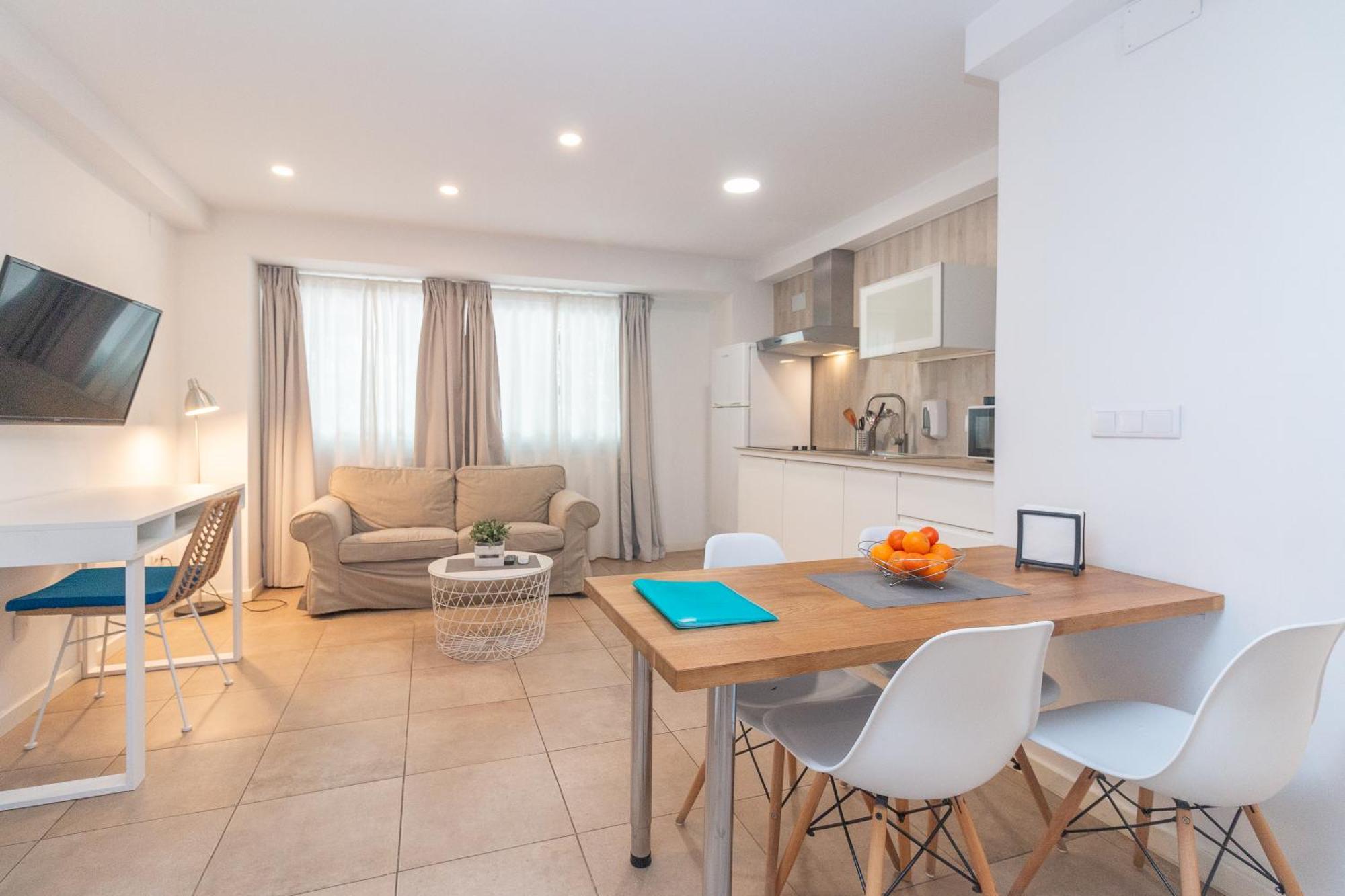 Bet Apartments - Abastos Валенсія Екстер'єр фото