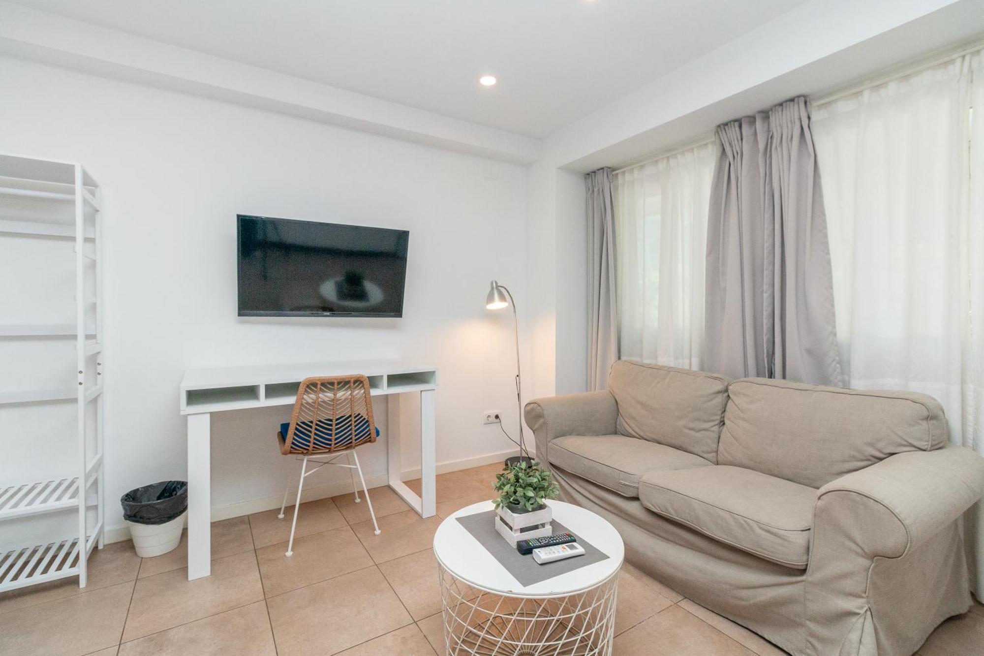 Bet Apartments - Abastos Валенсія Екстер'єр фото